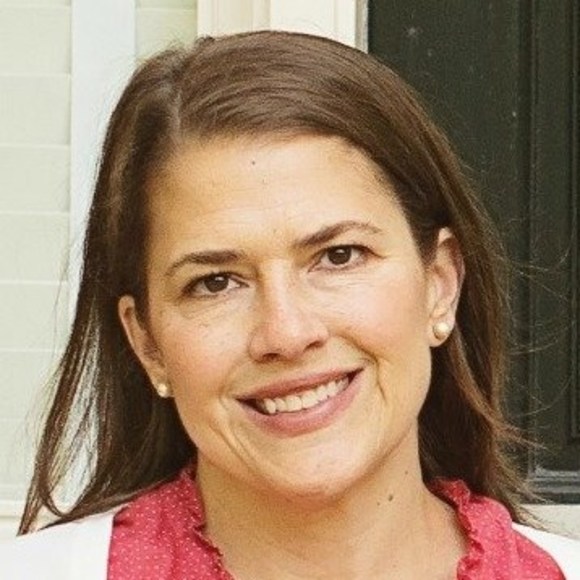 Meet your Posher, Elizabeth - Picture 1 of 1